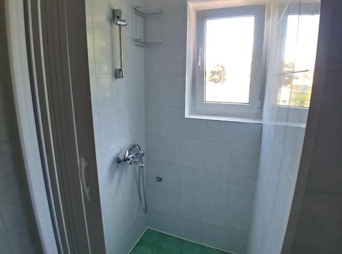 Bubica * Luka (Dugi Otok)